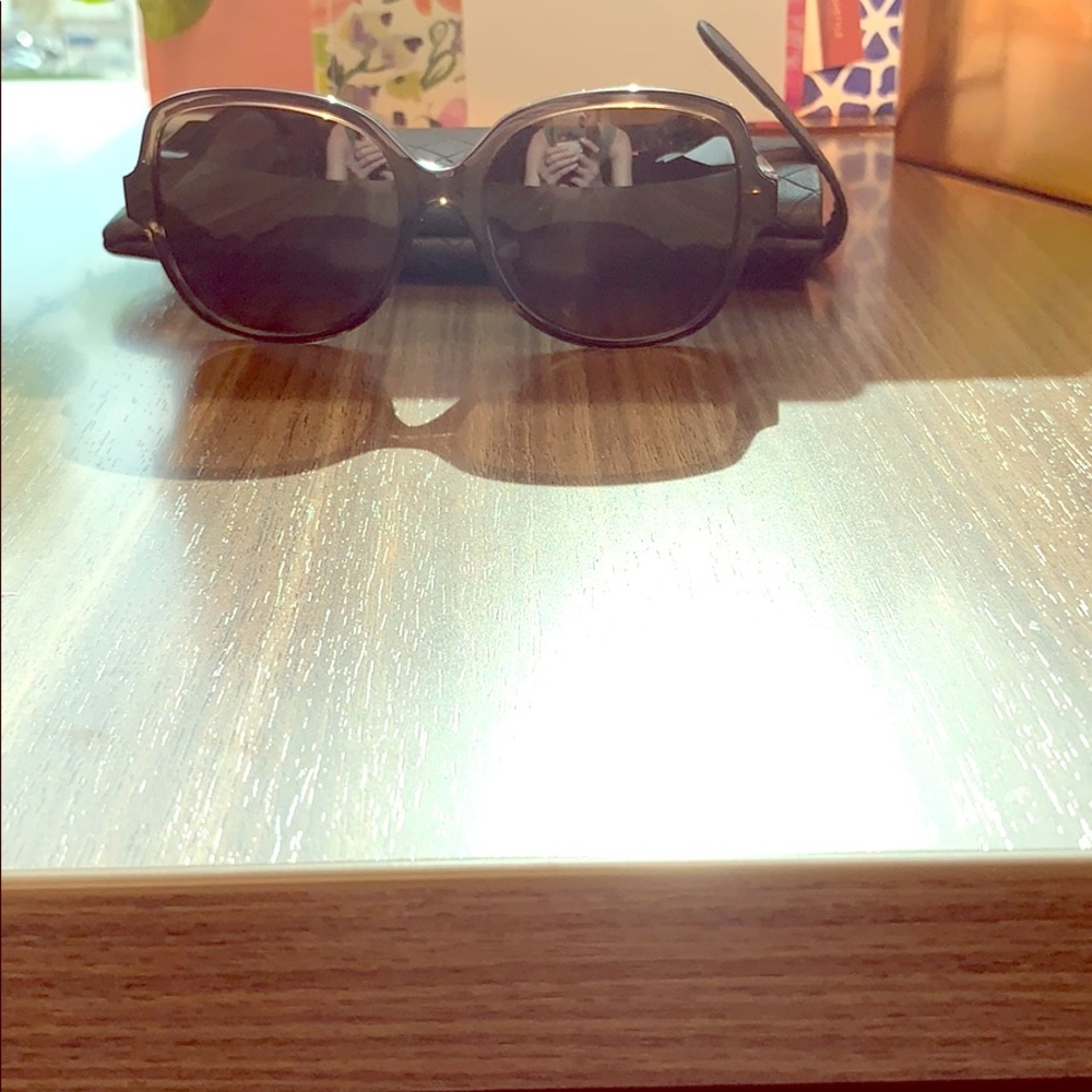 Authentic Bottega Veneta Sunglasses-like new